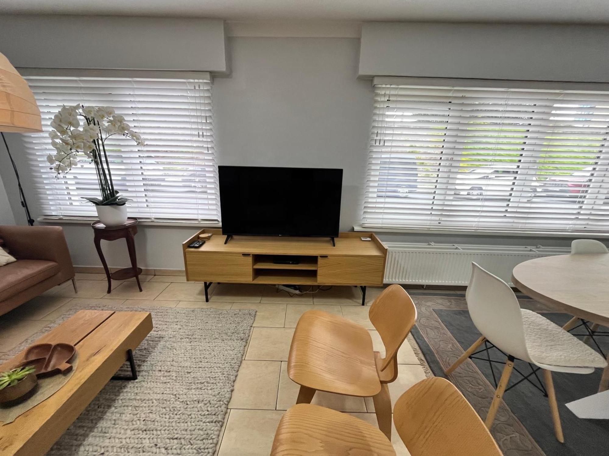 Appartement 'broker' - Amazing 2 Bedroom Near The Beach *